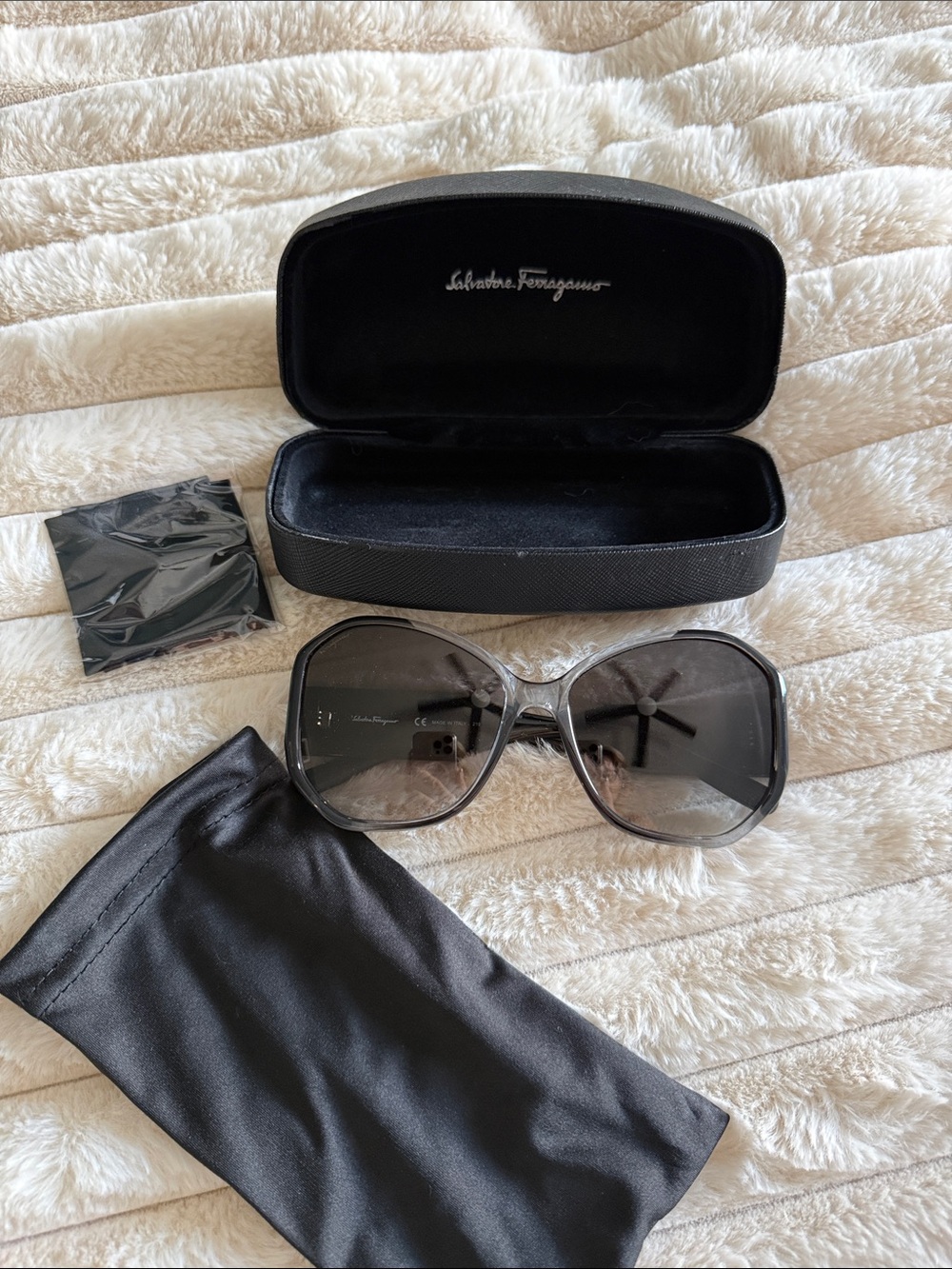 New Salvatore Ferragamo Oversized Gray Gradient Sunglasses